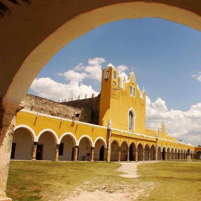 Tour Ciudad Colonial de Izamal Mérida