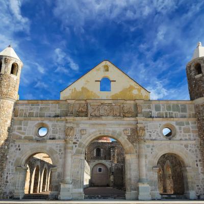 5 días de Oaxaca Arqueológico: Monte Albán, City Tour, Mitla y Hierve el Agua